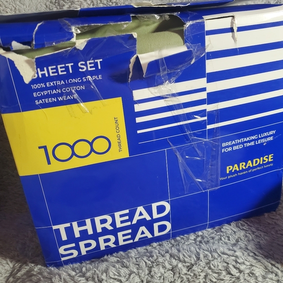 THREAD SPREAD 100% Egyptian Cotton Sheets Set King - 1000 High Thread Count - Picture 9 of 13